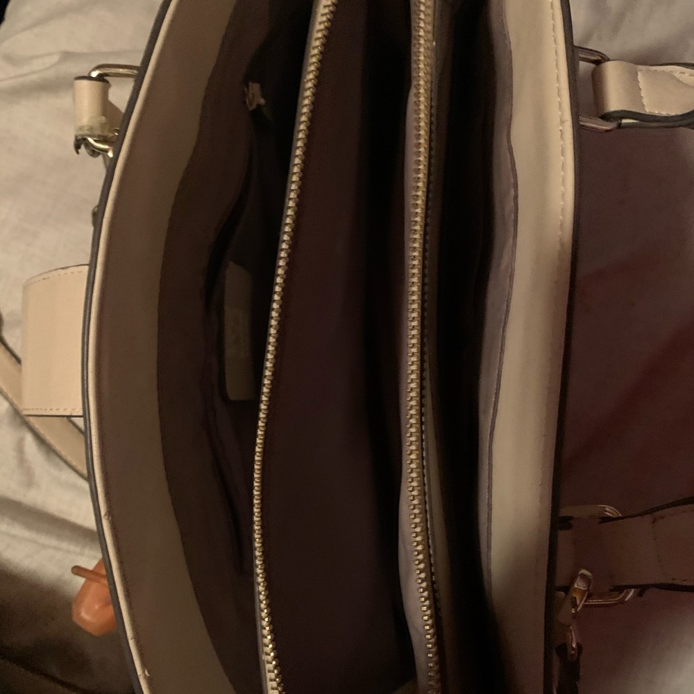 Purse - Picture 2 of 2